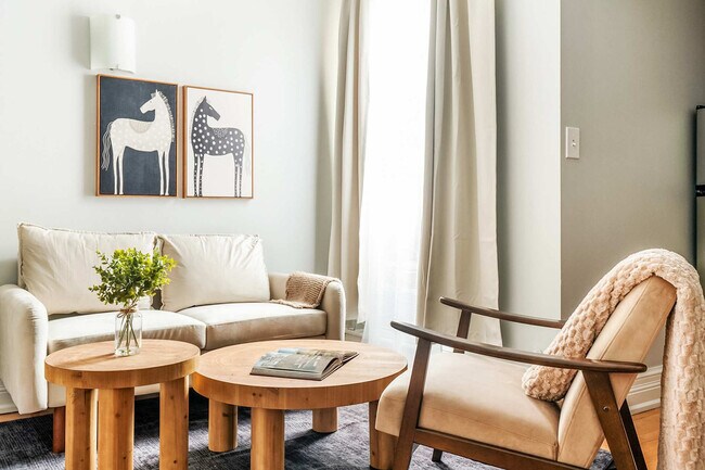 Foto del edificio - 240 W 73rd St