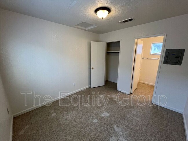 Foto del edificio - 9314 Rd 236