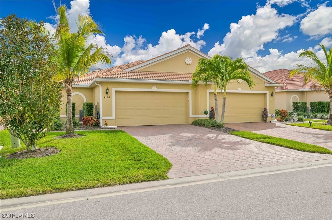 4226 Dutchess Park Rd, Fort Myers, FL 33916 Condo for Rent in Fort