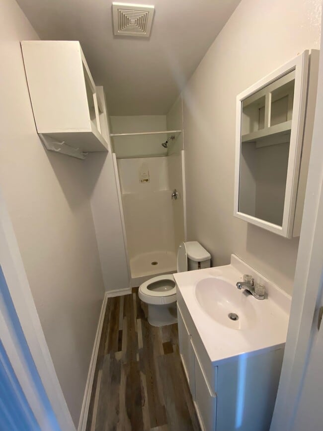 4256 Mile 12 N Unit 1, Mercedes, TX 78570 Apartments 4256 Mile 12 N Mercedes, TX