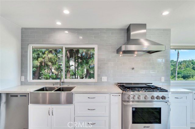 Foto del edificio - 11761 Highview Dr