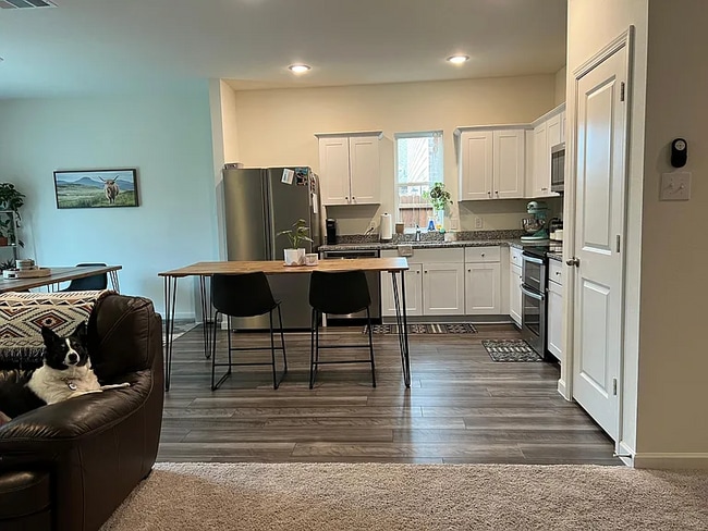 Foto del edificio - 10316 Castle Lyons Ln