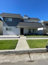 Building Photo - 221 16th St