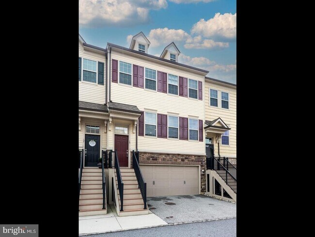 Foto del edificio - 15 Eagle Ln