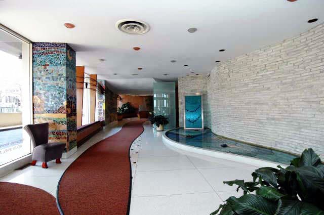 Foto del edificio - 6301 N Sheridan Rd