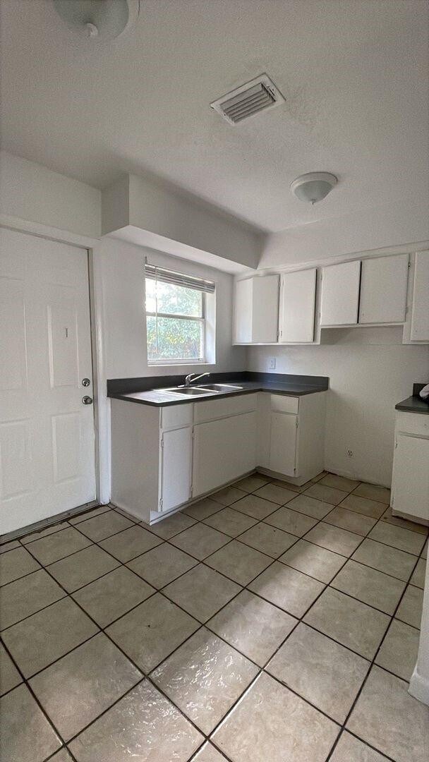 Foto del edificio - 140 NW 40th St