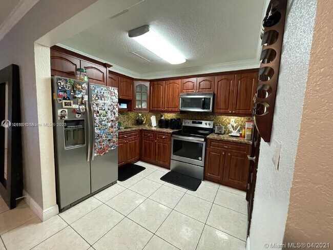 Foto del edificio - 12860 SW 43rd Dr