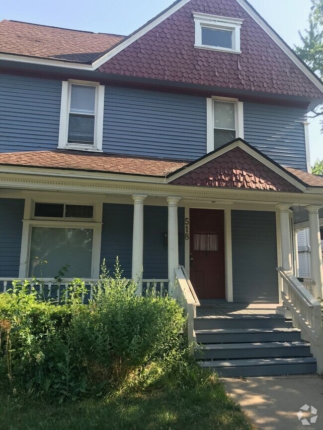Building Photo - 518 Washtenaw Ave