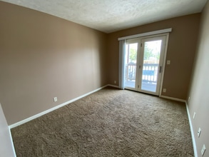 Building Photo - 2000 J St