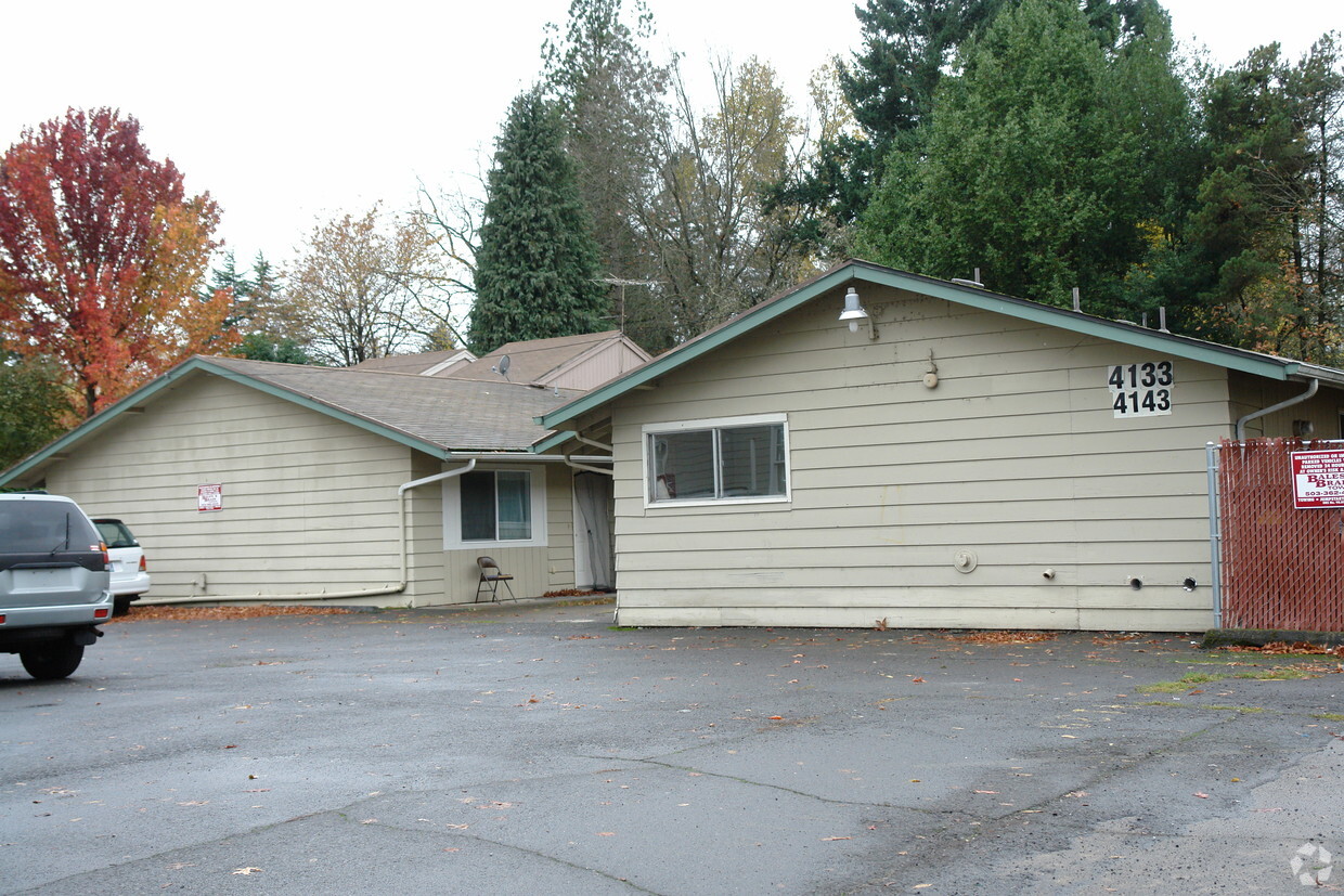 Foto principal - River Road Apartments