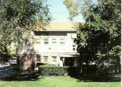 Building Photo - 424 Madison St