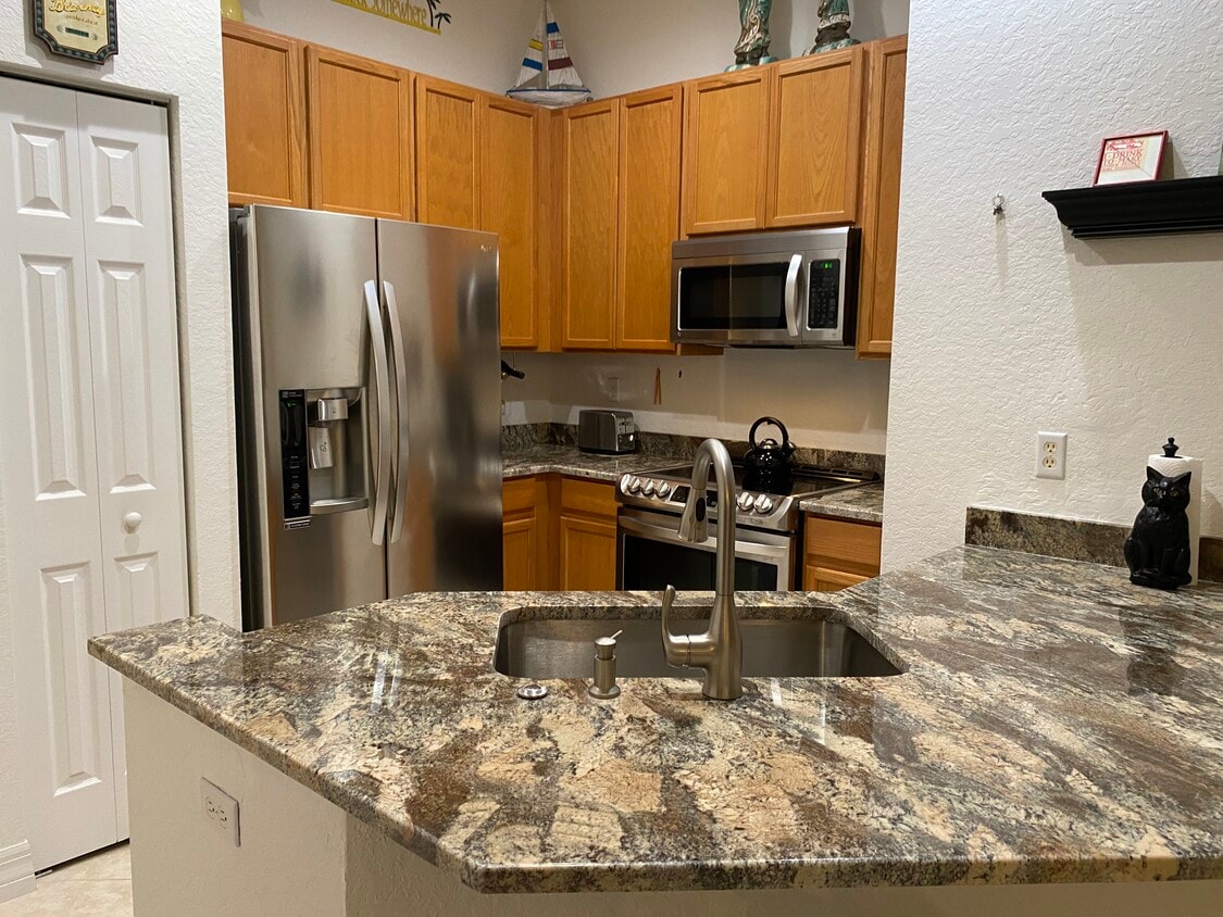Foto principal - 4931 Bonsai Cir