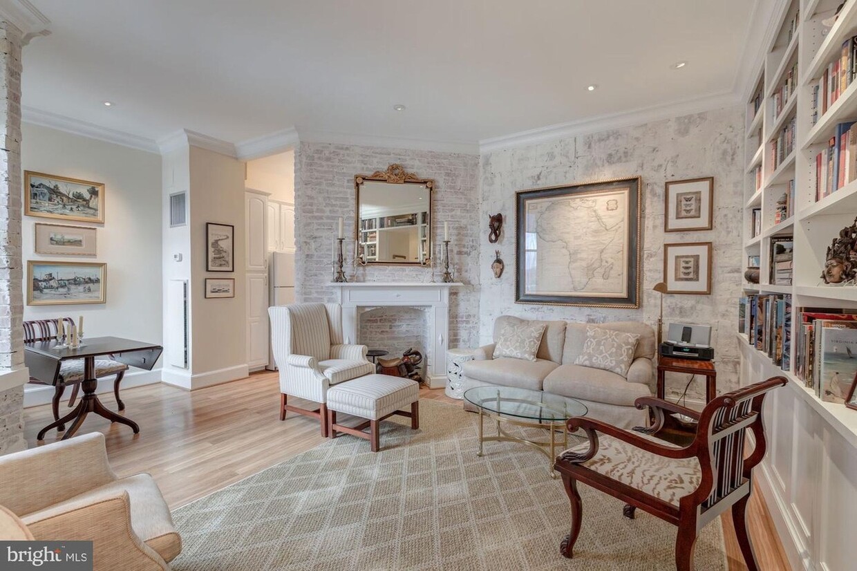Primary Photo - 1615 Q St NW