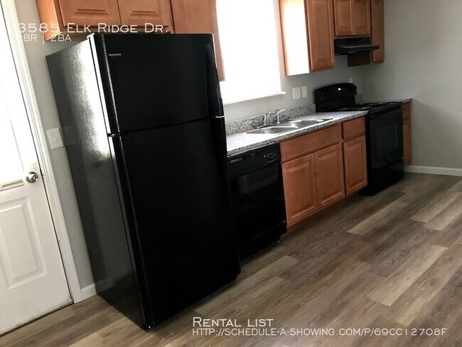 Foto del edificio - 3585 Elk Ridge Dr