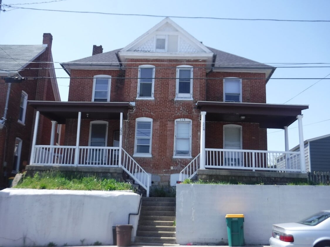 Foto principal - 230 Ridge Ave