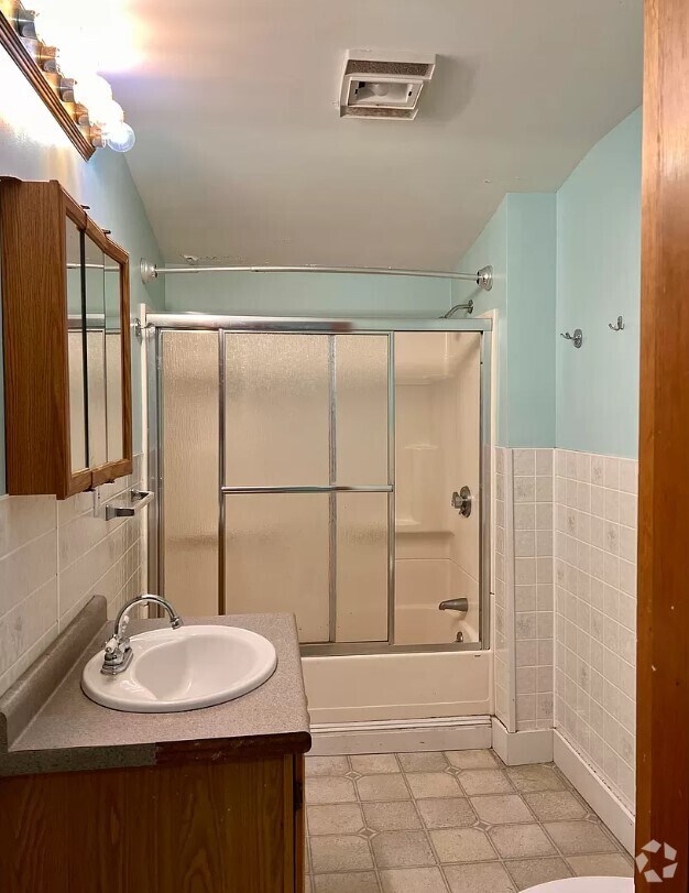 Houses For Rent in West York, PA 3 Homes