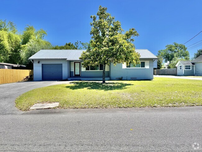 Building Photo - 2601 Ives Ave
