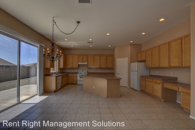 Foto del edificio - 3 br, 2 bath House - 7653 E Shimmer Lane