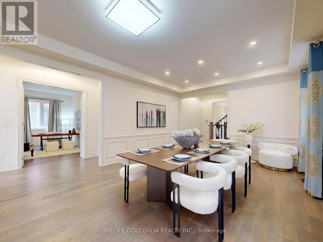 Building Photo - 21 Planet St