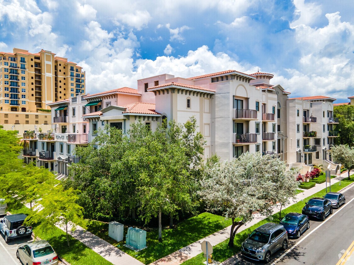 Foto principal - Village Park