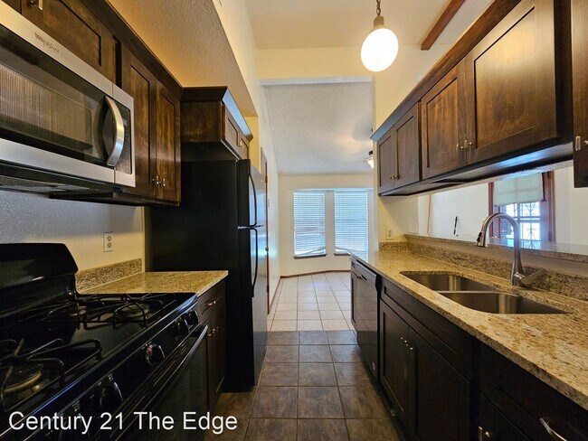 Building Photo - 3 br, 2 bath House - 2203 robert wynn