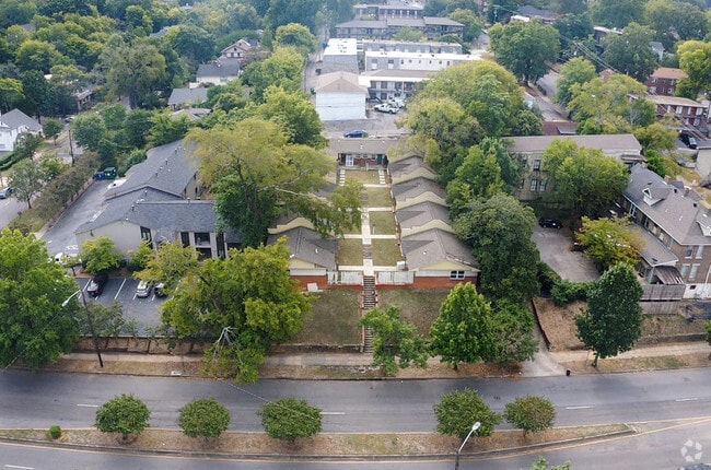 Aerial Photo - 3015 Clairmont Ave S