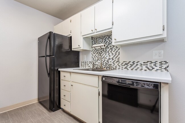 Building Photo - 1505 Kirker Pass Rd