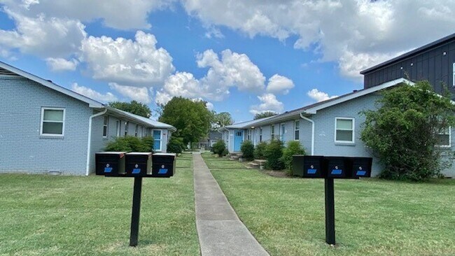 Foto del edificio - Super Clean 2 Bedrooms, 1 Bathroom Single ...