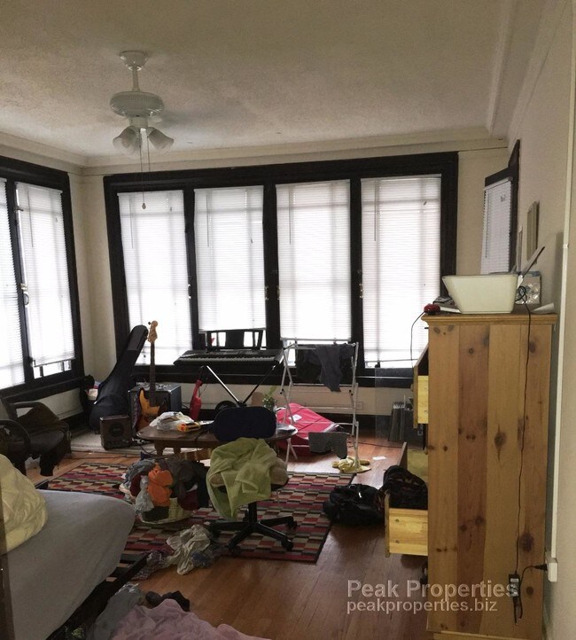 Building Photo - 1603 Ridge Ave