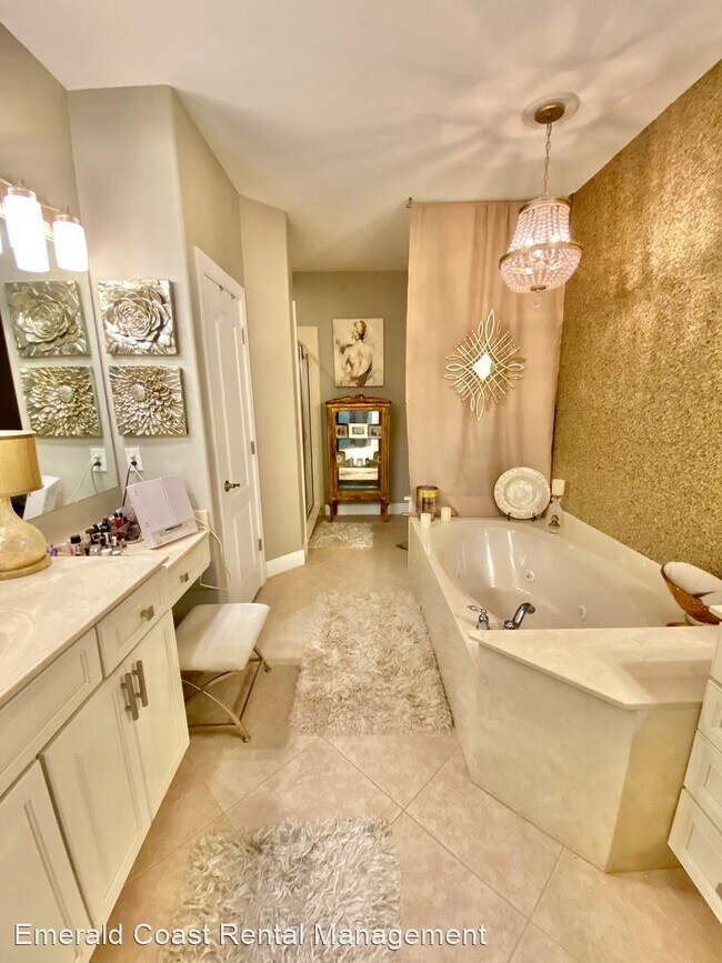 Building Photo - 3 br, 2 bath House - 226 Diamond Cove