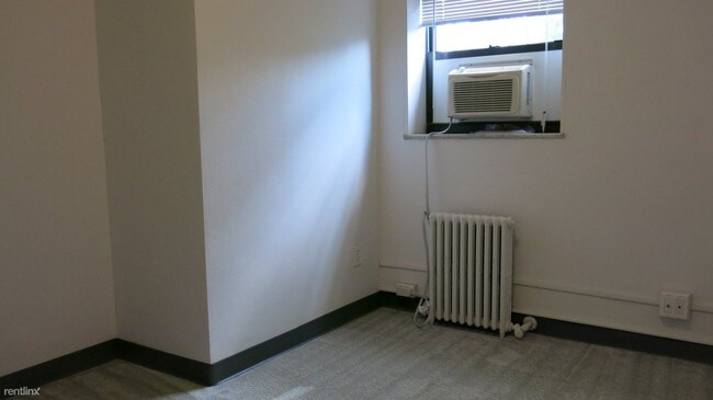 Foto del edificio - 5208 Stanton Ave