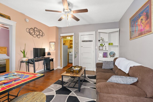 Foto del edificio - 22 Emmet St