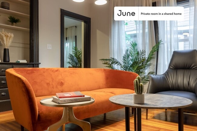 Foto del edificio - Room in Shared 5 bed/2 bath home