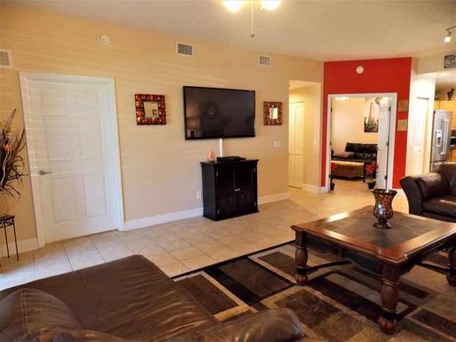 Building Photo - 131 Portside Ave #105