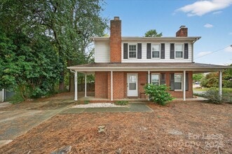 Building Photo - 10702 Blue Heron Dr