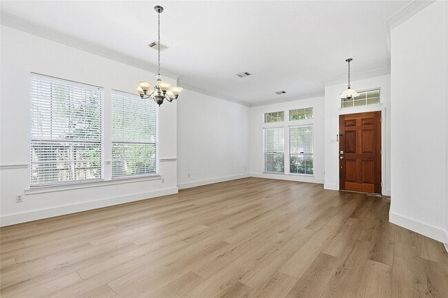 Building Photo - 7835 Stone Oak Ct