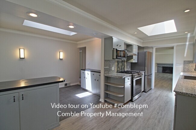 Foto del edificio - 1150 Evergreen Point Rd