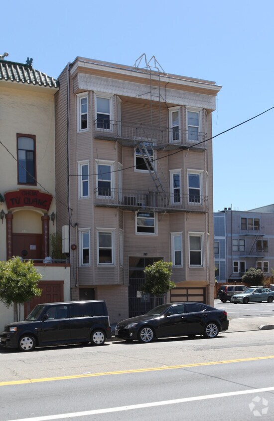 Foto del edificio - 249 Duboce Ave