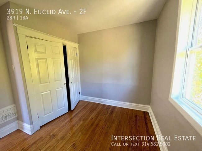 Building Photo - Renovated 2Bed/1Bath North City Apt.