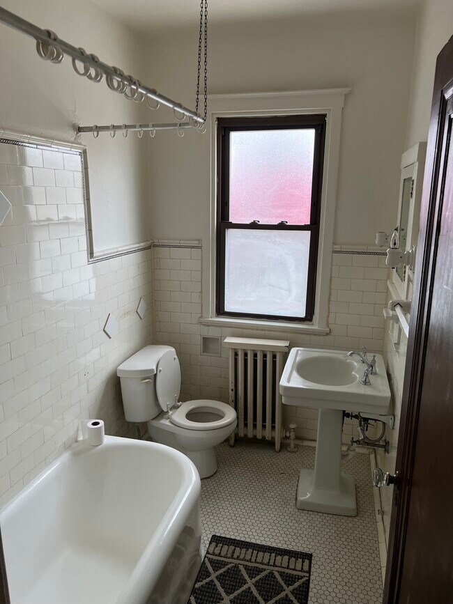 Bathroom - 1126 Brownsville Rd