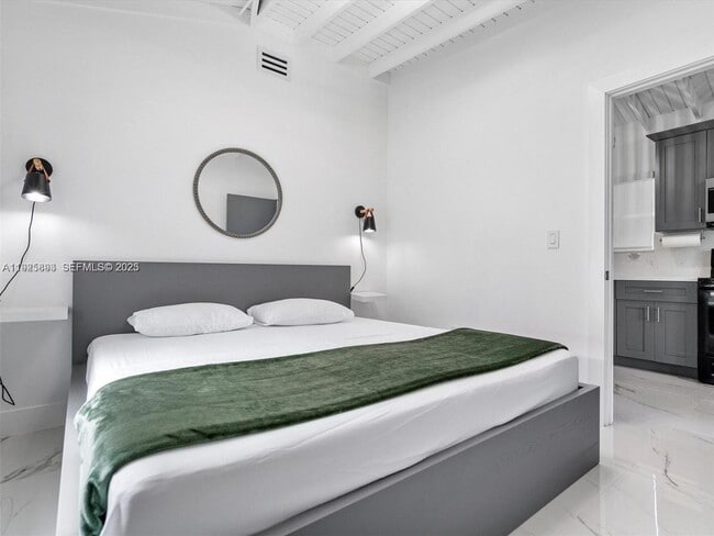 Building Photo - 2171 NW 49th St