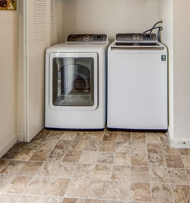 Allison Pointe Apartments 7850 W 51st Ave Arvada, CO