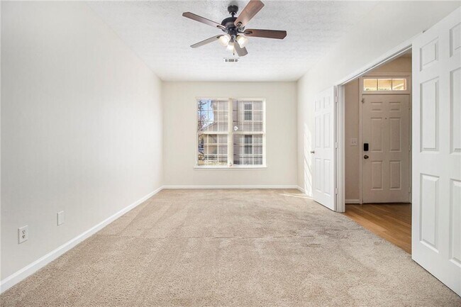 Foto del edificio - 4273 High Park Ln
