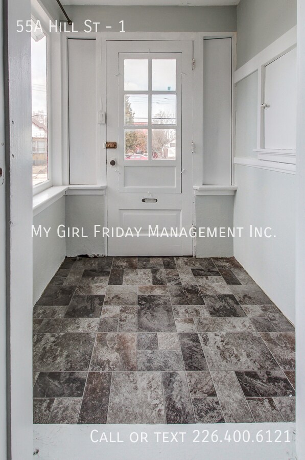 Photo du bâtiment - Lower Level 3 Bedroom