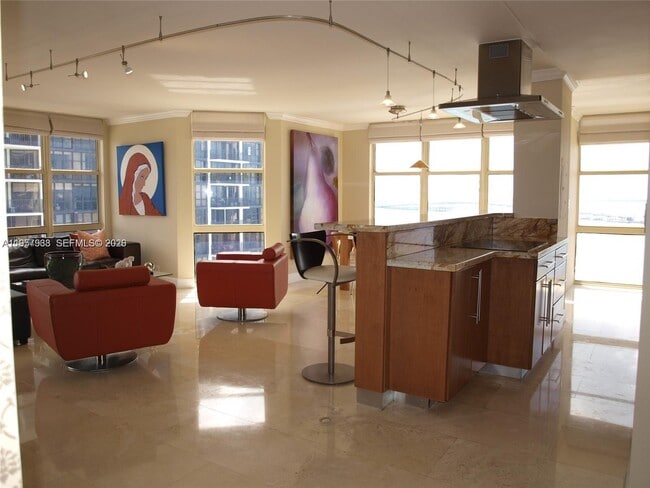 Foto del edificio - 1901 Brickell Ave