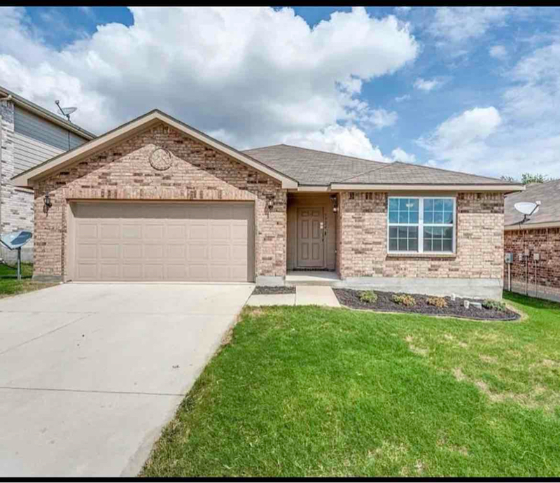 Foto principal - 9924 Fressia Ln