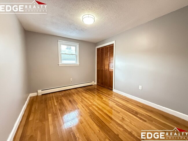 Foto del edificio - 110 Pine Hill Cir