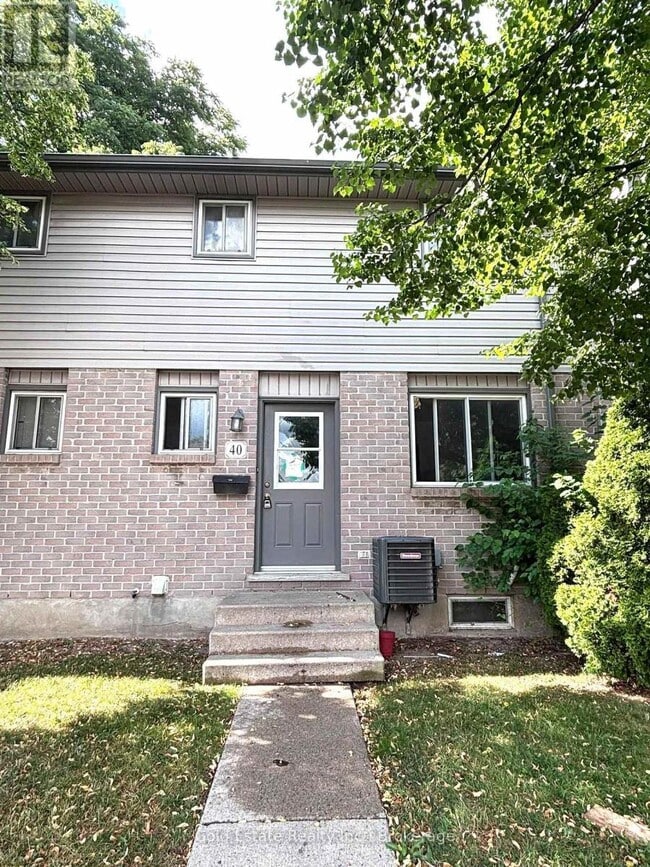 Building Photo - 490 Third St