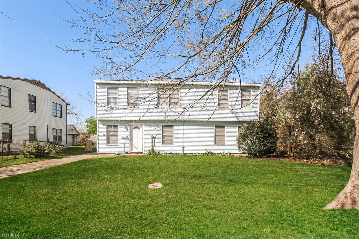 Primary Photo - 4 br, 2 bath House - 1218 7th Ave