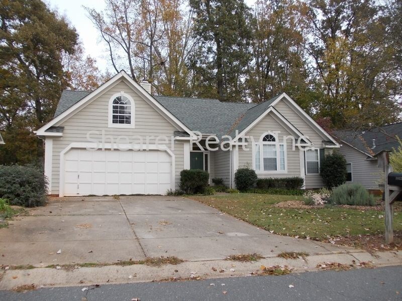 Foto principal - 10325 Ashley Farm Dr